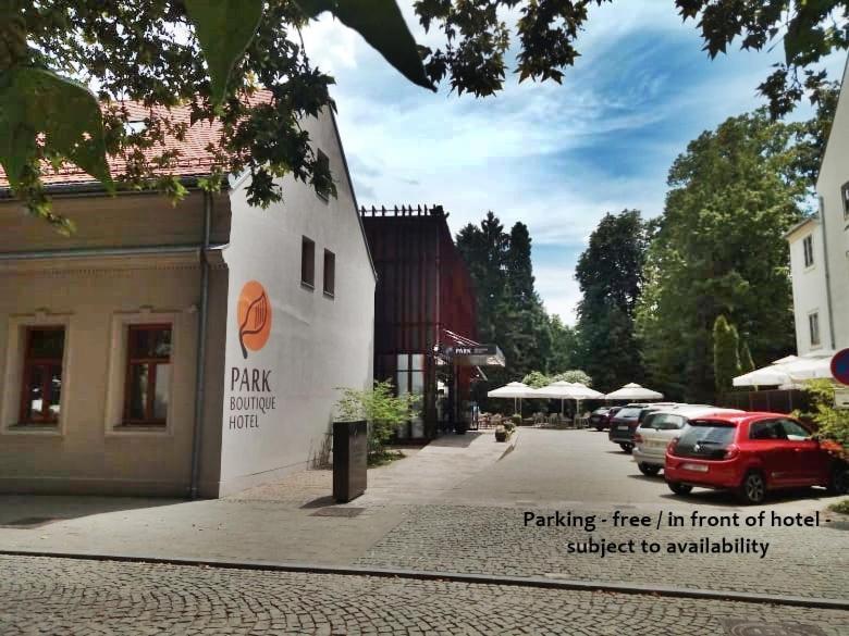 Park Boutique Hotel Varaždin Exterior foto