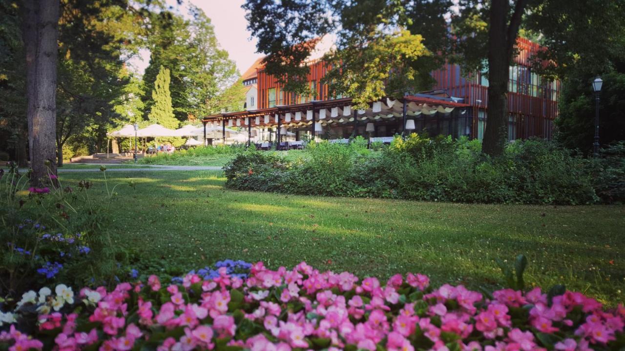 Park Boutique Hotel Varaždin Exterior foto